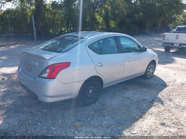 Nissan 2019 2019 3N1CN7AP3KL808600 Image 4