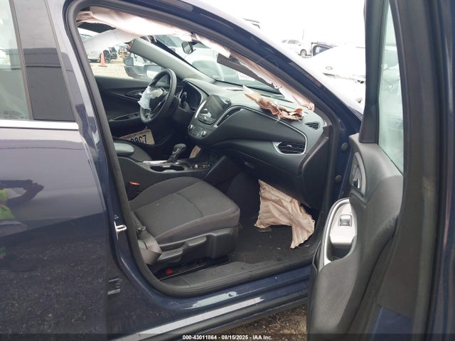 1G1ZD5ST2SF135120 Chevrolet lfv
