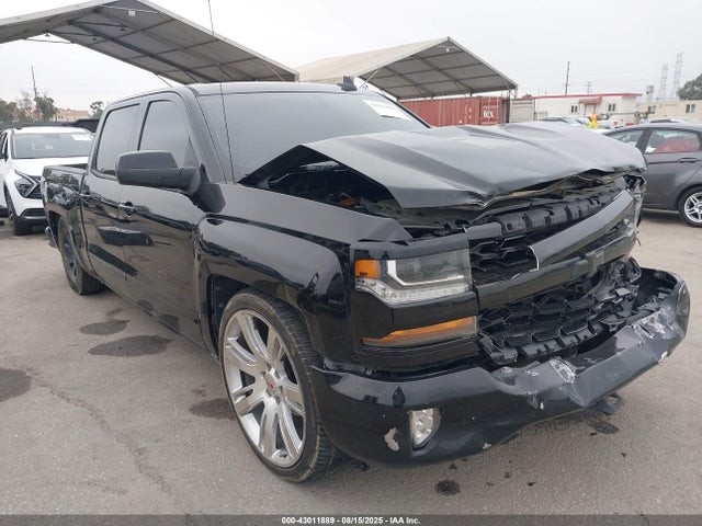 Chevrolet Silverado 1500 1lt 2018 3GCUCRER8JG291476 Image 17