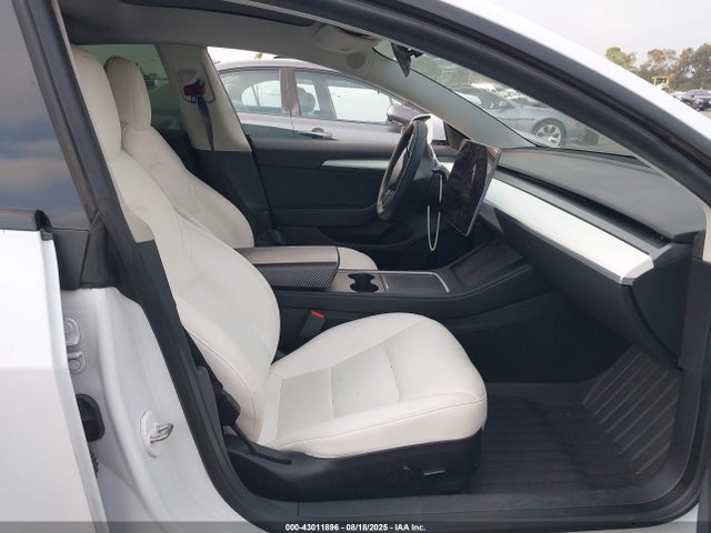 2022 TESLA MODEL 3 5YJ3E1EC8NF113324 Photo 4