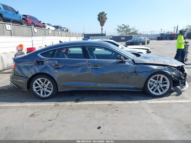 WAUFACF53RA071001 Audi 45 tfsi (2.0t)