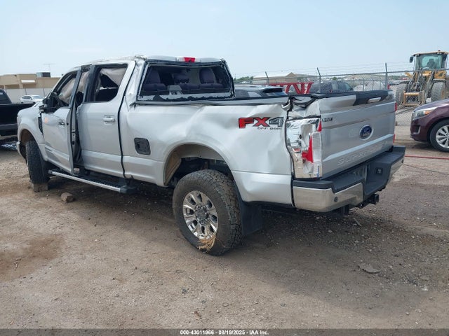 Ford 2019 2019 1FT7W2BTXKEF93355 Image 3