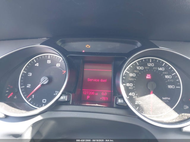 2011 AUDI A5 WAUCFAFR5BA024327 Photo 6