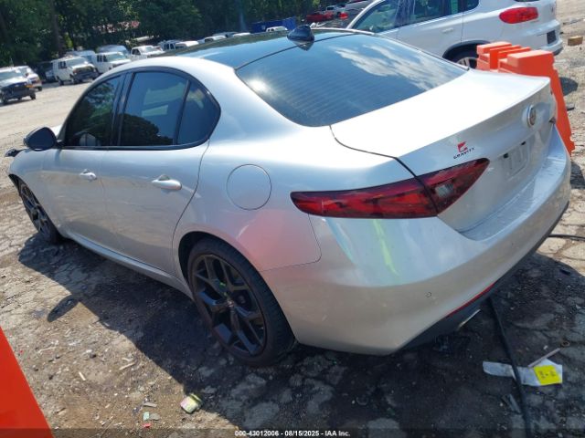 2021 ALFA ROMEO GIULIA ZARFAMBN2M7649535 Photo 2