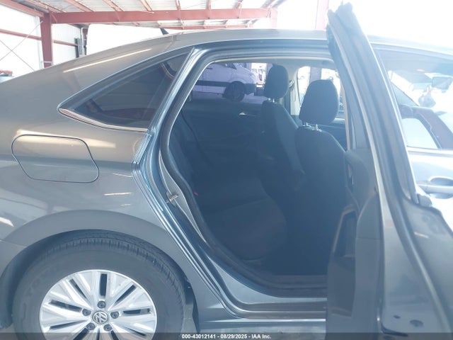 3VWC57BU7KM088842 Volkswagen 1.4 tsi