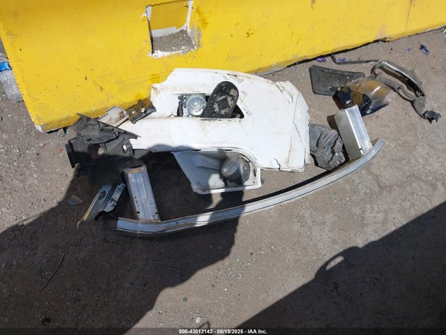 1C4PJLDB0HW523116 Jeep Cherokee Limited Fwd