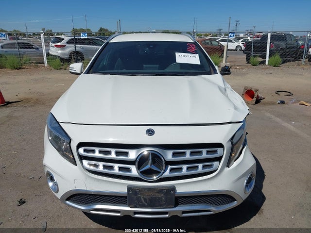 WDCTG4GB6JJ454783 Mercedes-Benz 270