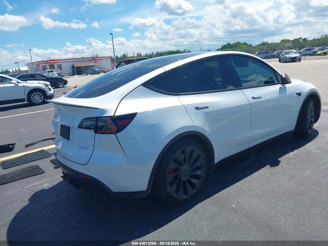 2022 TESLA MODEL Y 7SAYGDEFXNF462757 Photo 3