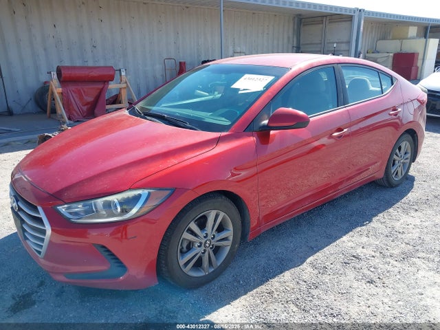 5NPD84LF8HH139843 Hyundai Elantra