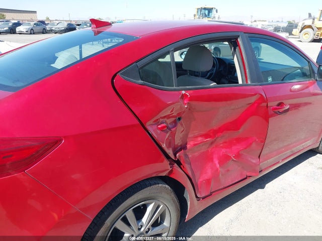 5NPD84LF8HH139843 Hyundai Elantra