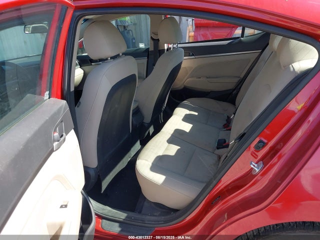 5NPD84LF8HH139843 Hyundai Elantra