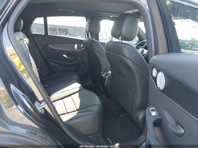 W1N0J8EB4MF888060 Mercedes-Benz m264
