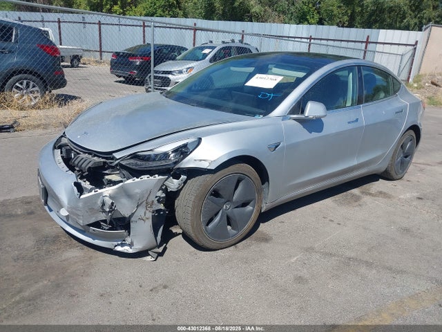 2018 TESLA MODEL 3 5YJ3E1EB9JF073966 Photo 1
