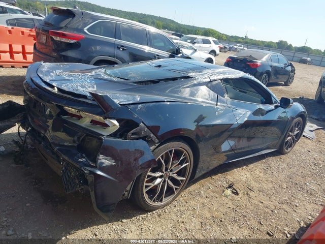 Chevrolet lt2 2024 1G1YC2D48R5106014 Image 14