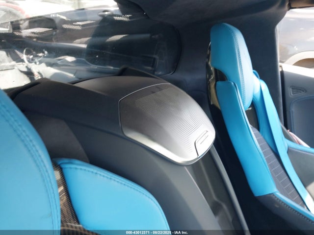 Chevrolet lt2 2024 1G1YC2D48R5106014 Image 8
