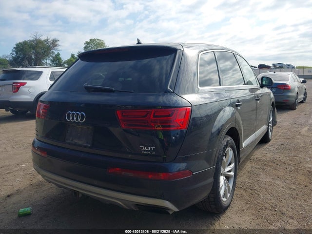 2017 AUDI Q7 WA1LAAF72HD035643 Photo 3