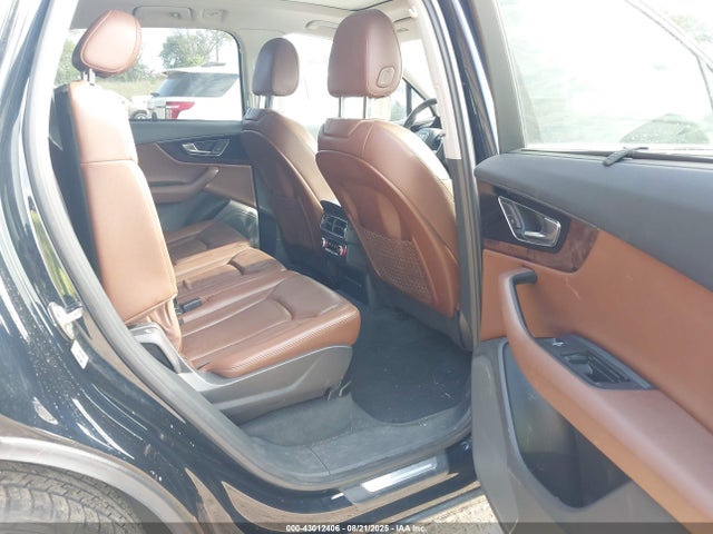2017 AUDI Q7 WA1LAAF72HD035643 Photo 7