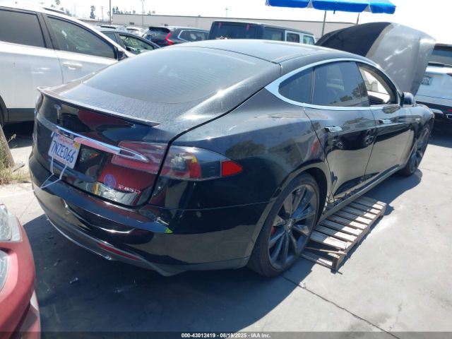 2015 TESLA MODEL S 5YJSA1H49FF082534 Photo 3