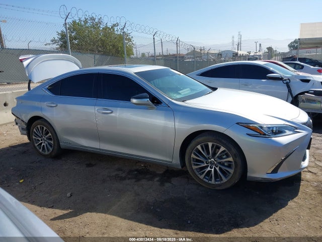 Lexus a25a-fxs, 3nm 2021 58ADA1C11MU007356 Image 14