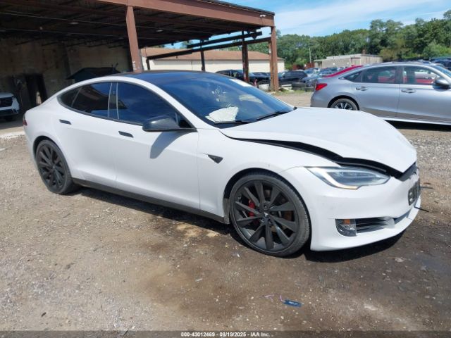 2018 TESLA MODEL S 5YJSA1E40JF243060