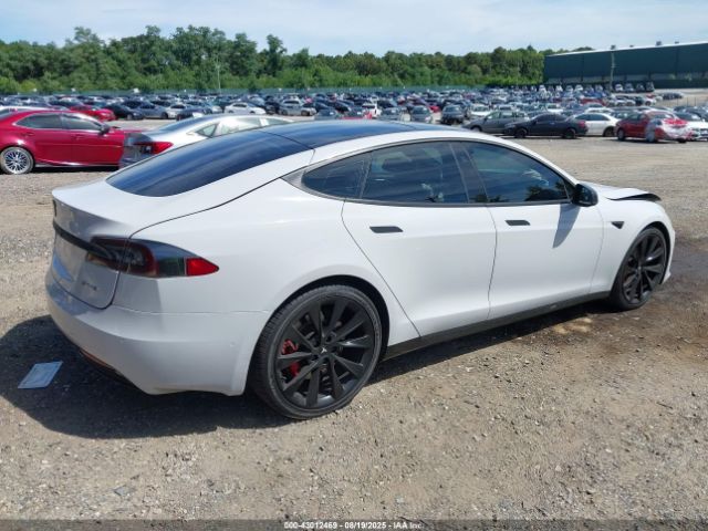 2018 TESLA MODEL S 5YJSA1E40JF243060 Photo 3