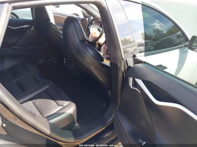 2018 TESLA MODEL S 5YJSA1E40JF243060 Photo 7