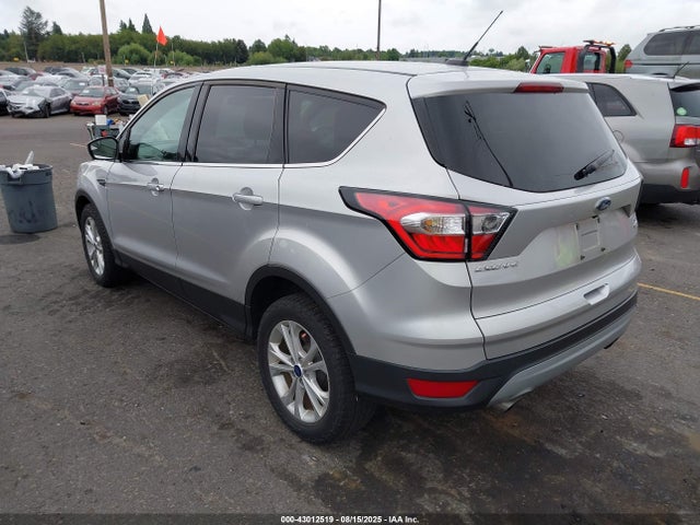 1FMCU0G92HUA63445 Ford 2017