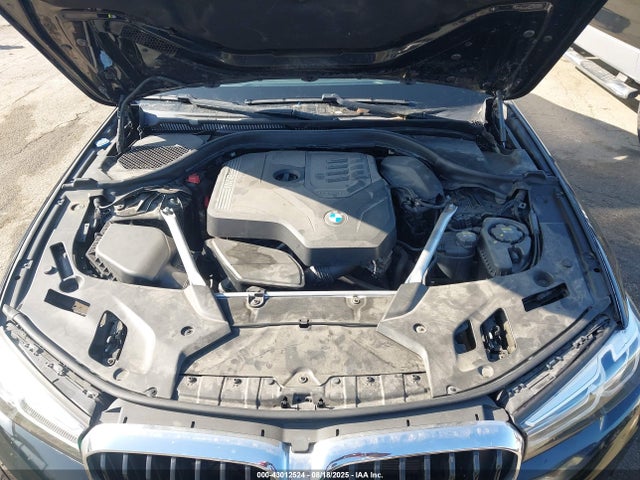 WBA53BH02MWX17304 BMW 530I