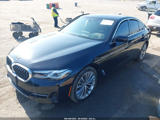 WBA53BH02MWX17304 BMW 530I