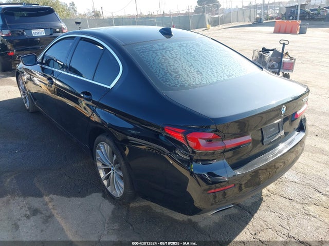 WBA53BH02MWX17304 BMW 530I