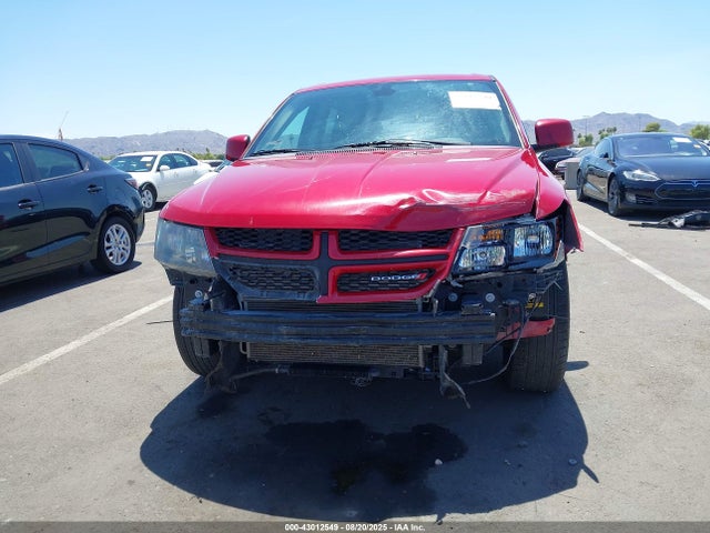 3C4PDCEG5JT426121 Dodge Journey