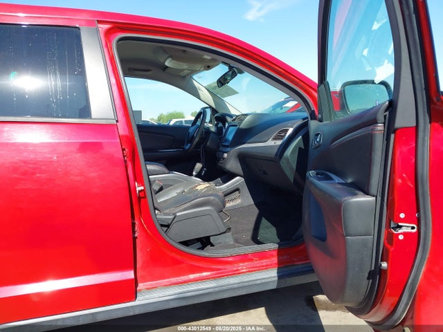 3C4PDCEG5JT426121 Dodge Journey