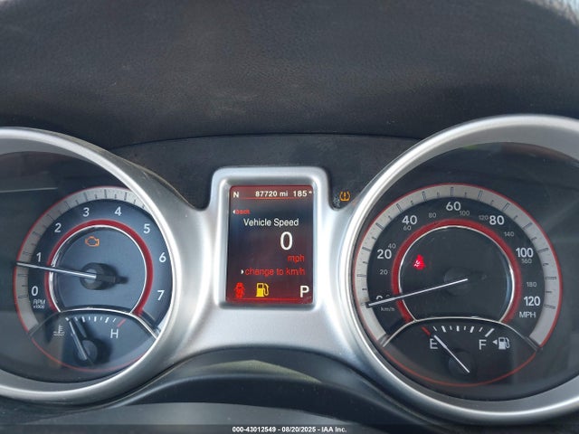 3C4PDCEG5JT426121 Dodge Journey