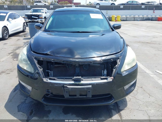 1N4AL3AP5FN398946 Nissan 2015