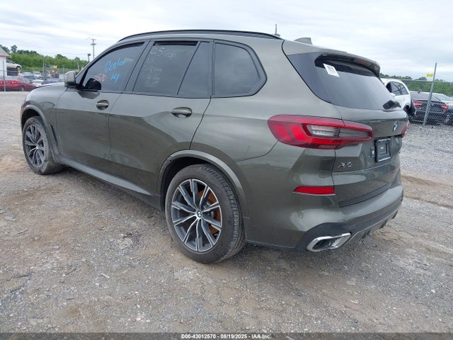 2022 BMW X5 5UXCR6C0XN9K56634 Photo 2