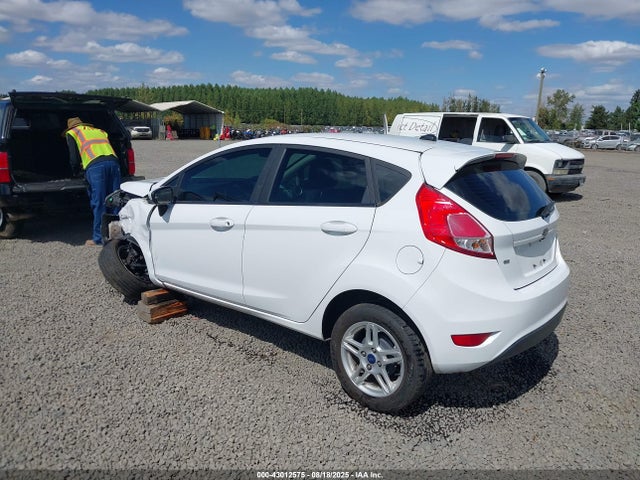 Ford 1.6l ti-vct 2018 3FADP4EJ0JM106765 Image 3