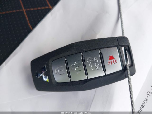 2022 MITSUBISHI OUTLANDER JA4J4VA88NZ053049 Photo 10