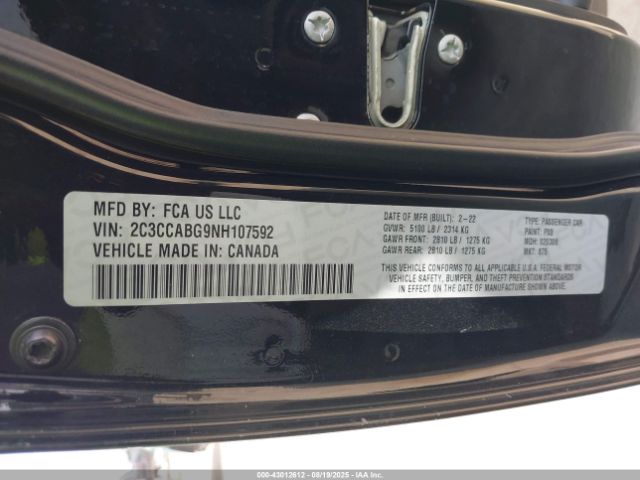 2022 CHRYSLER 300 2C3CCABG9NH107592 Photo 8