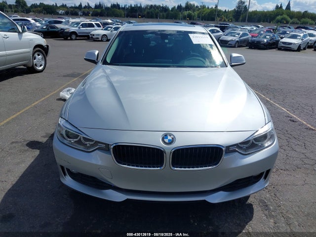 BMW 2014 2014 WBA3B3C53EJ981732 Image 12