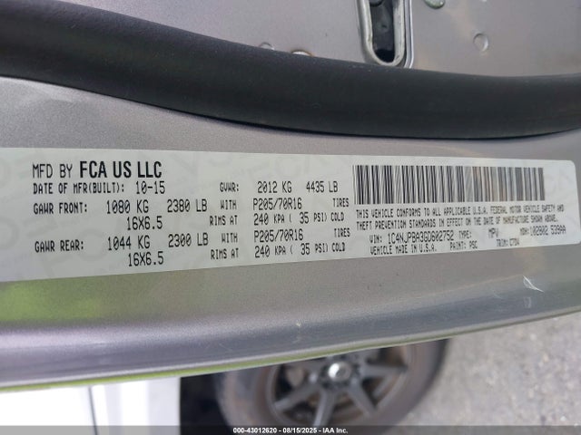 1C4NJPBA3GD602752 Jeep 2016