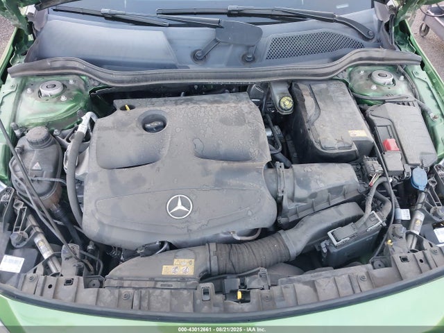 WDCTG4GB0GJ252594 Mercedes-Benz 270