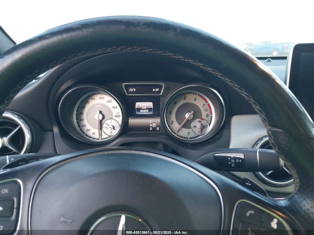 WDCTG4GB0GJ252594 Mercedes-Benz 270
