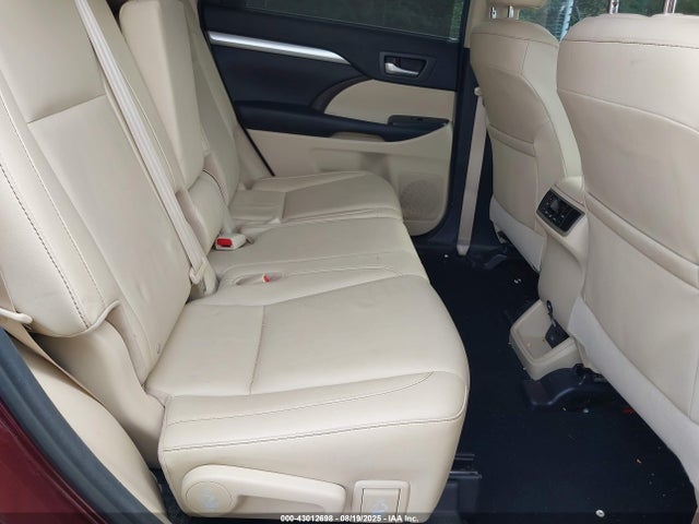 5TDKKRFH9GS168702 Toyota 2gr-fe
