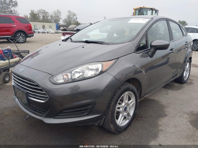 Ford 2019 2019 3FADP4BJXKM101921 Image 2