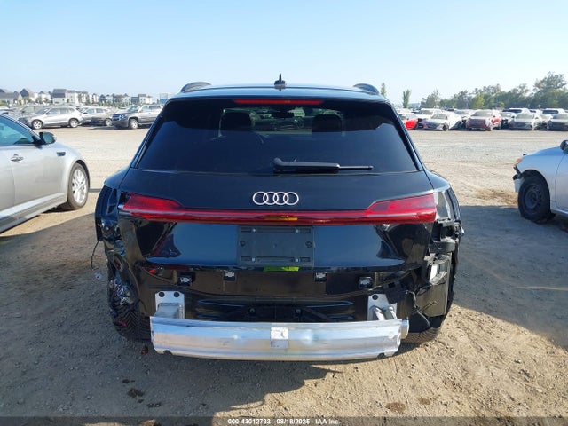 Audi Q8 2024 WA15AAGE4RB044864 Image 17