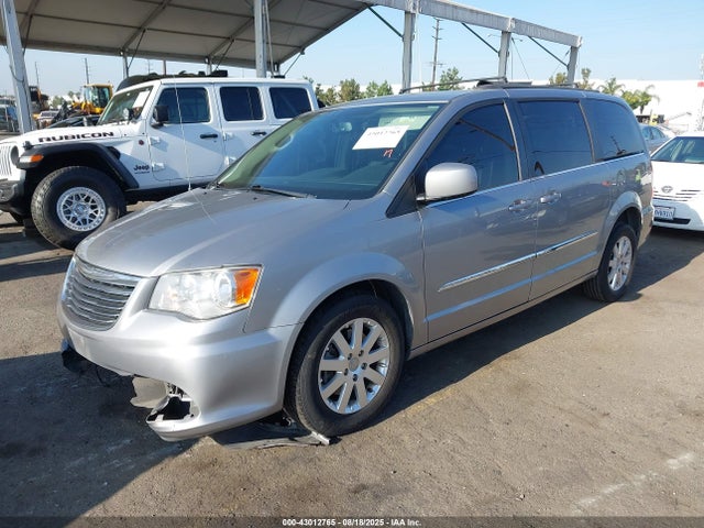Chrysler 2016 2016 2C4RC1BG8GR268261 Image 2