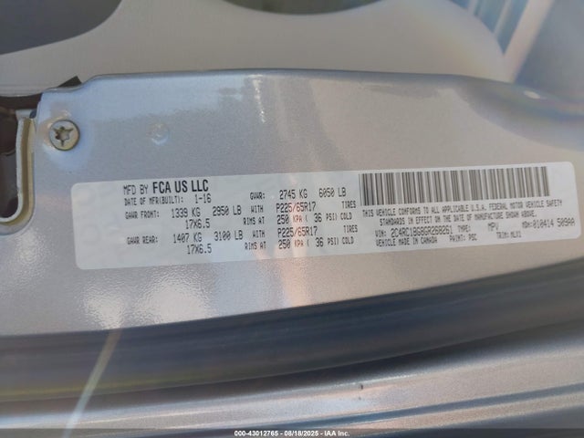 Chrysler 2016 2016 2C4RC1BG8GR268261 Image 9