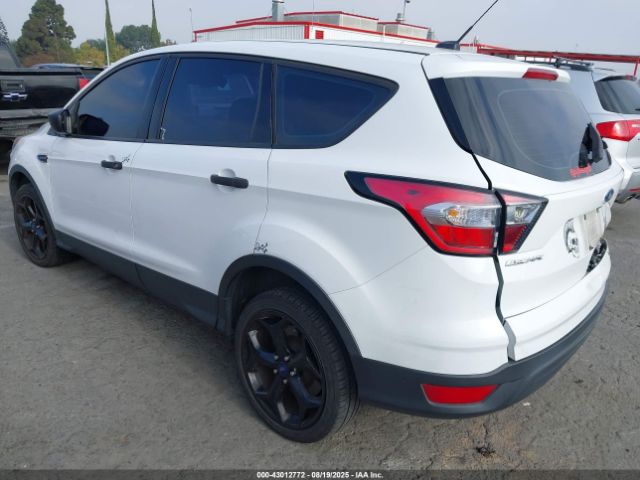 2018 FORD ESCAPE 1FMCU0F77JUA56349 Photo 2