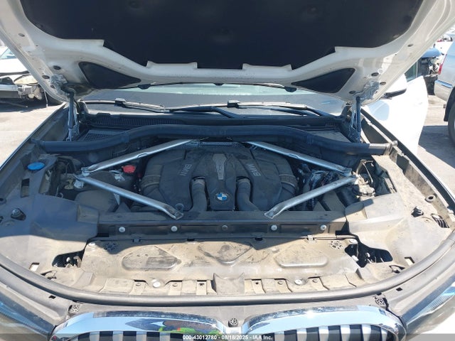 5UXCX4C57KLS37169 BMW X7