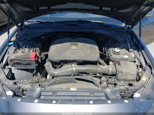 2017 JAGUAR XE SAJAD4BG4HA963940 Photo 9